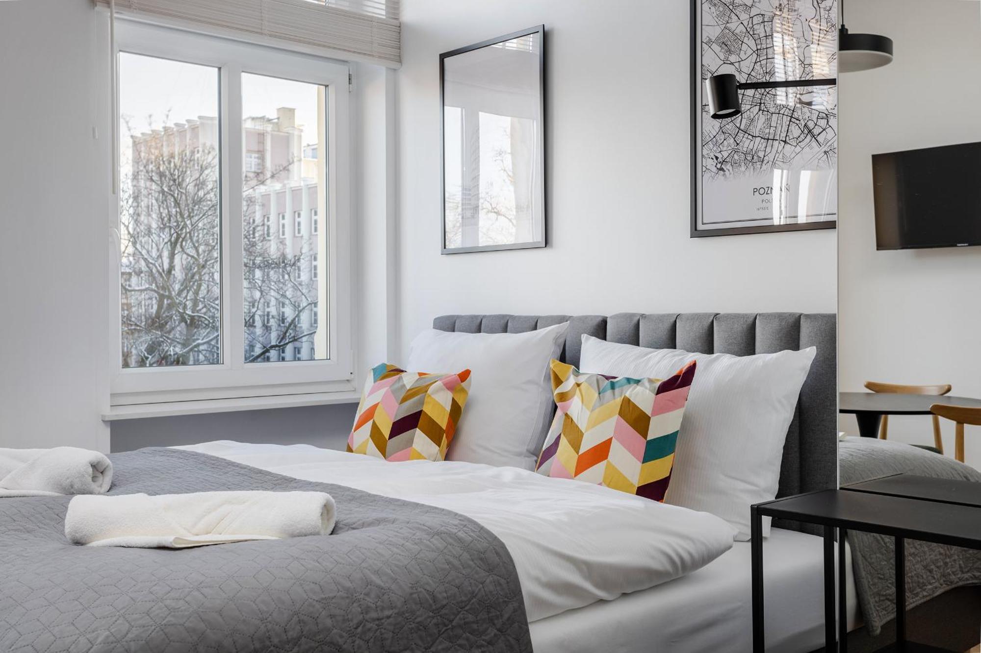 Nowoczesne I Stylowe Studia Very Berry W Poznaniu By Noclegi Renters Zewnętrze zdjęcie
