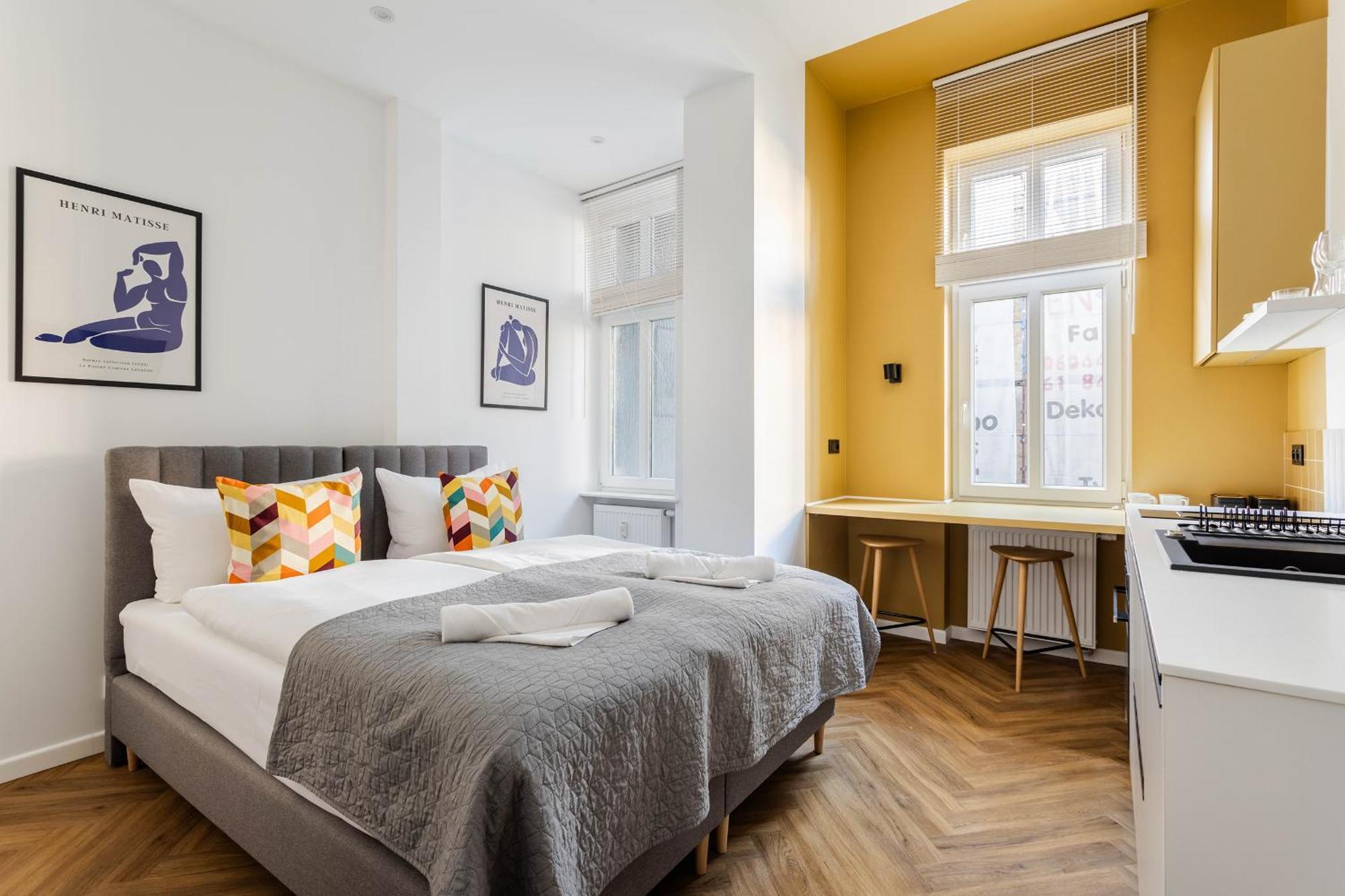 Nowoczesne I Stylowe Studia Very Berry W Poznaniu By Noclegi Renters Zewnętrze zdjęcie